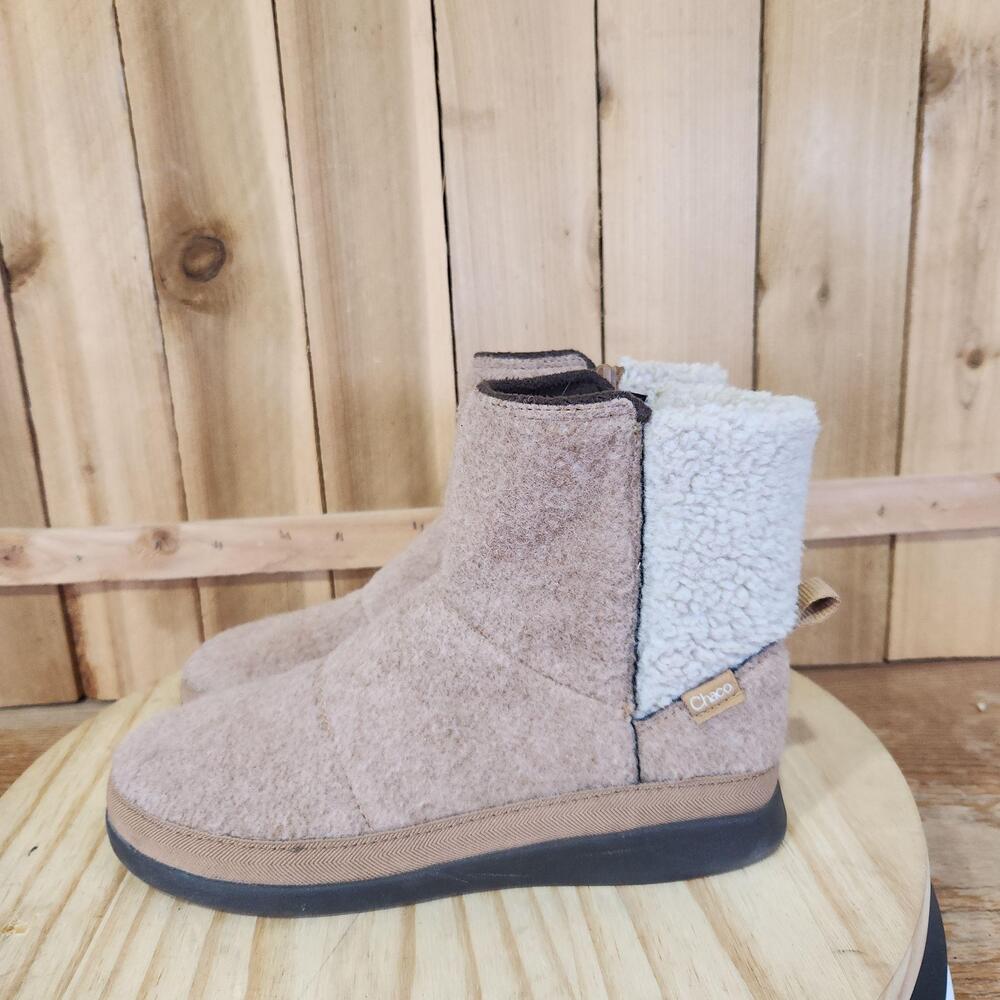 Chaco Revel Tall Boots Womens 7 Brown Fleece Lined Ankle Zip Winter Booties